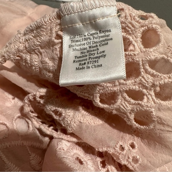 JOHNNY WAS Tunic Top Embroidered Peach Size XS Preppy Boho Travel Comfort - Picture 6 of 13